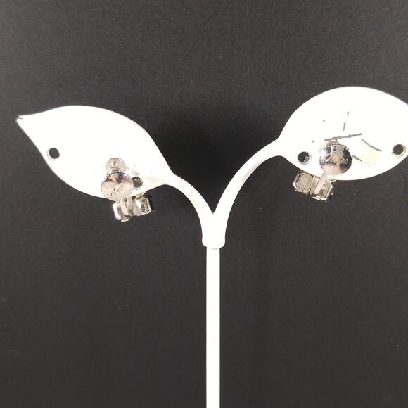 Vintage Blue Aurora Borealis Rhinestone Earrings, Rhodium Plated, Screw Backs - Picture 5 of 10